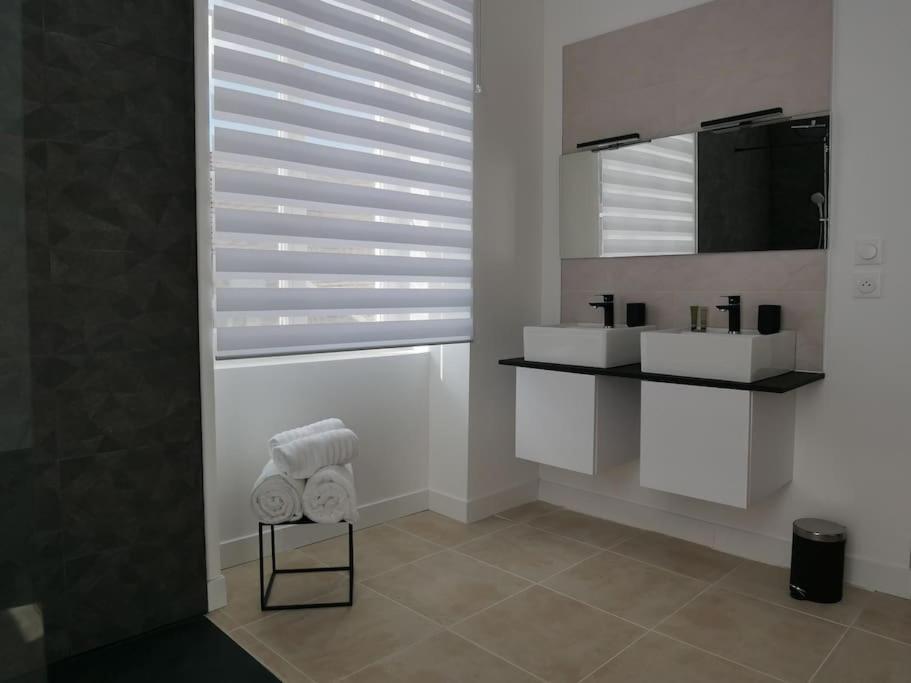 Clos De La Providence, Gite, Piscine Et Spa 3 Chambres Nolay  Exterior foto